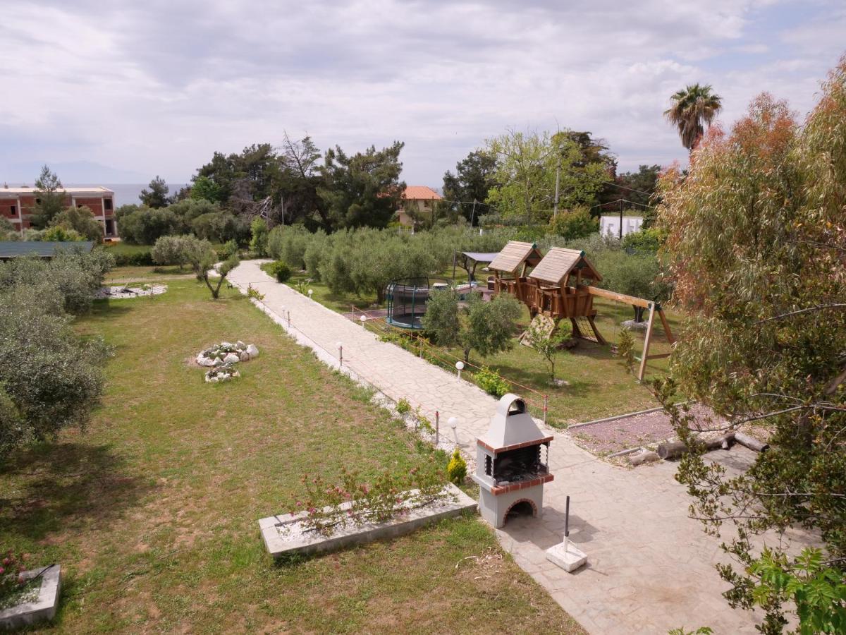 Agios Mamas Resort Nea Poteidaia Bagian luar foto