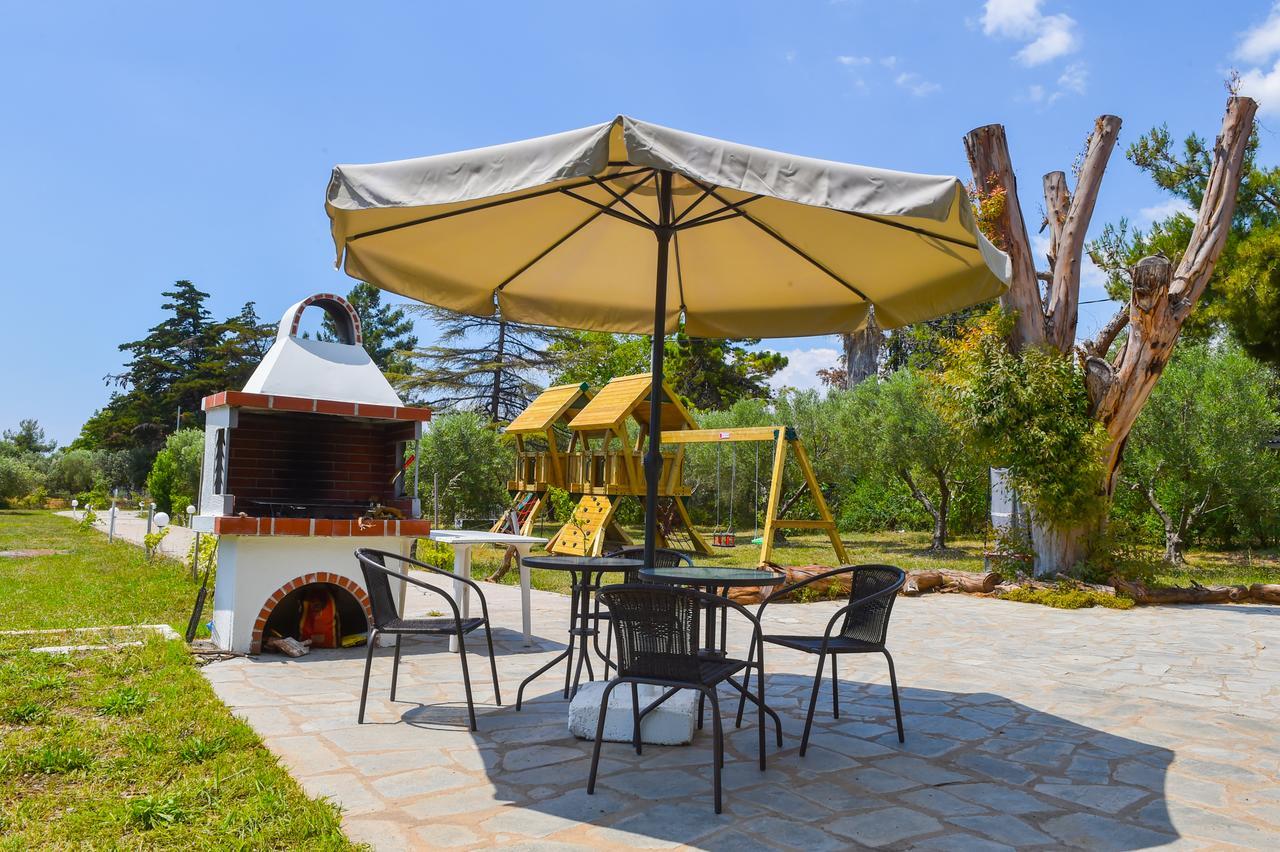 Agios Mamas Resort Nea Poteidaia Bagian luar foto